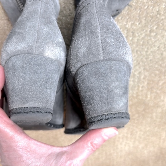 Franco Sarto Womans Size 8.5 Gray Suede Boots - Picture 6 of 11